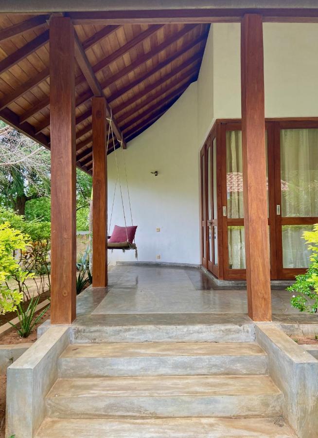 Sanjis The Seaside Cabanas Tangalle Ngoại thất bức ảnh